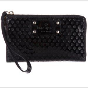 Kate Spade black dot patent leather wristlet